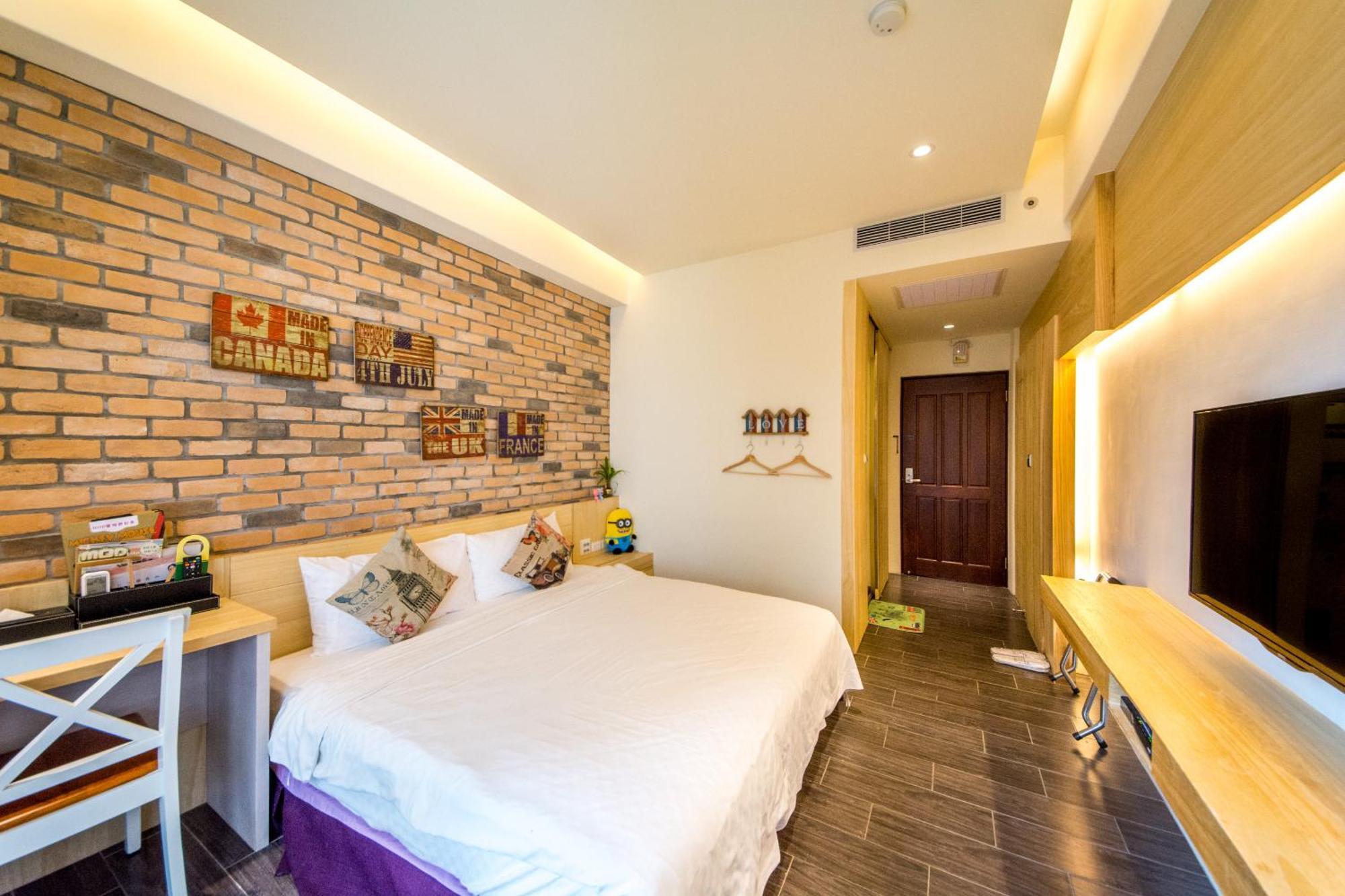 Zi Jing Cheng B&B Hualien City Exterior photo